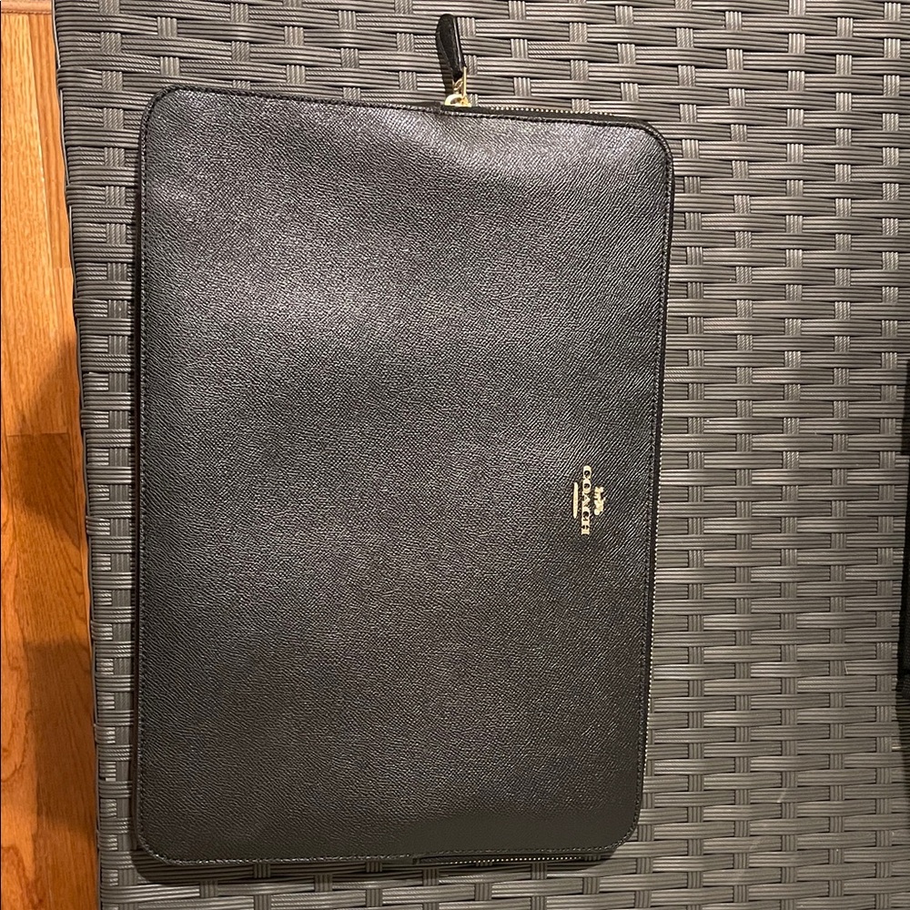 Coach leather laptop portfolio